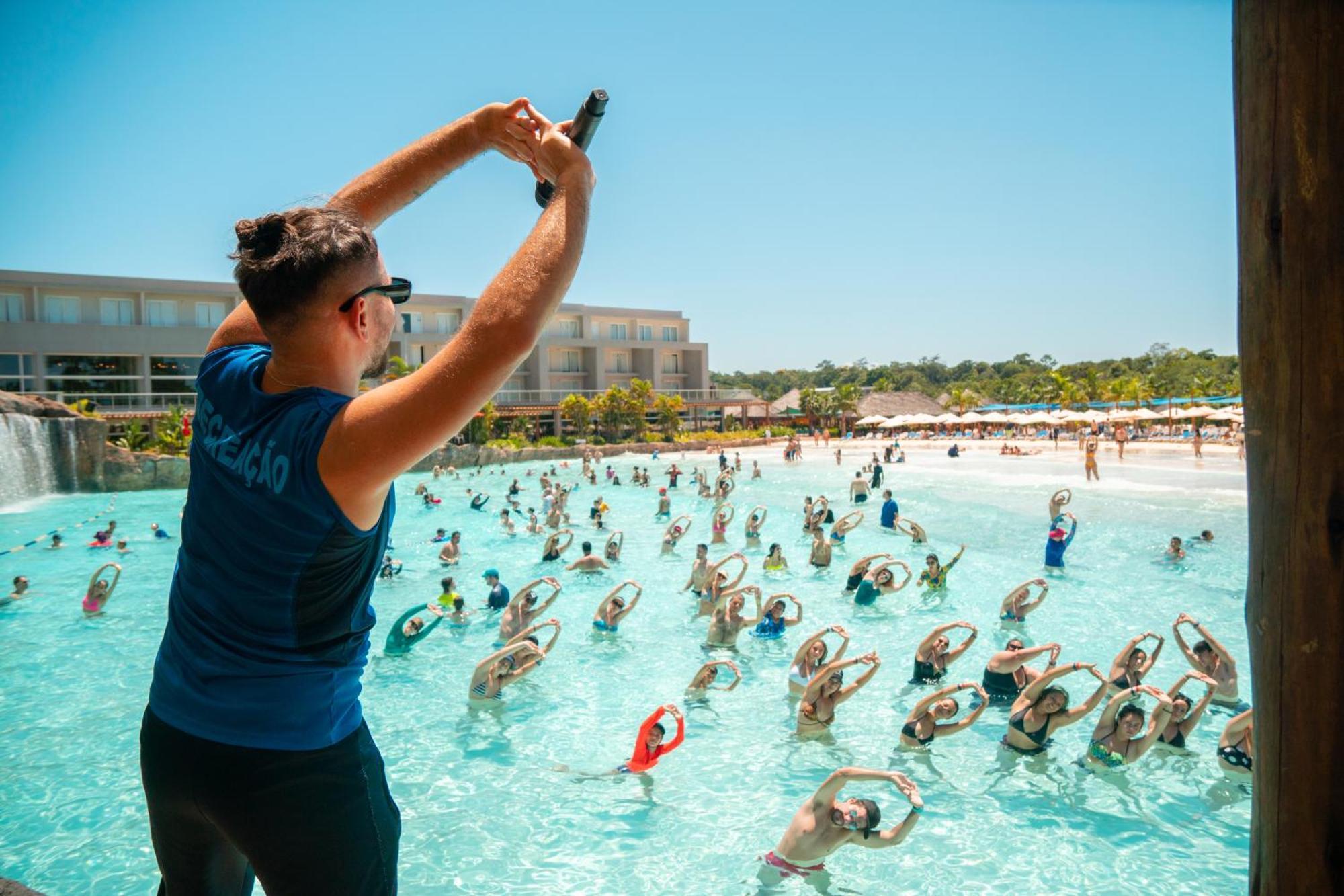 Mabu Thermas Grand Resort Фос-ду-Іґуасу Екстер'єр фото Aqua Zumba at Atlantis Paradise Island